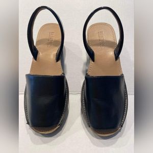 Kenneth Cole Reaction Sandals Size 8, dark blue